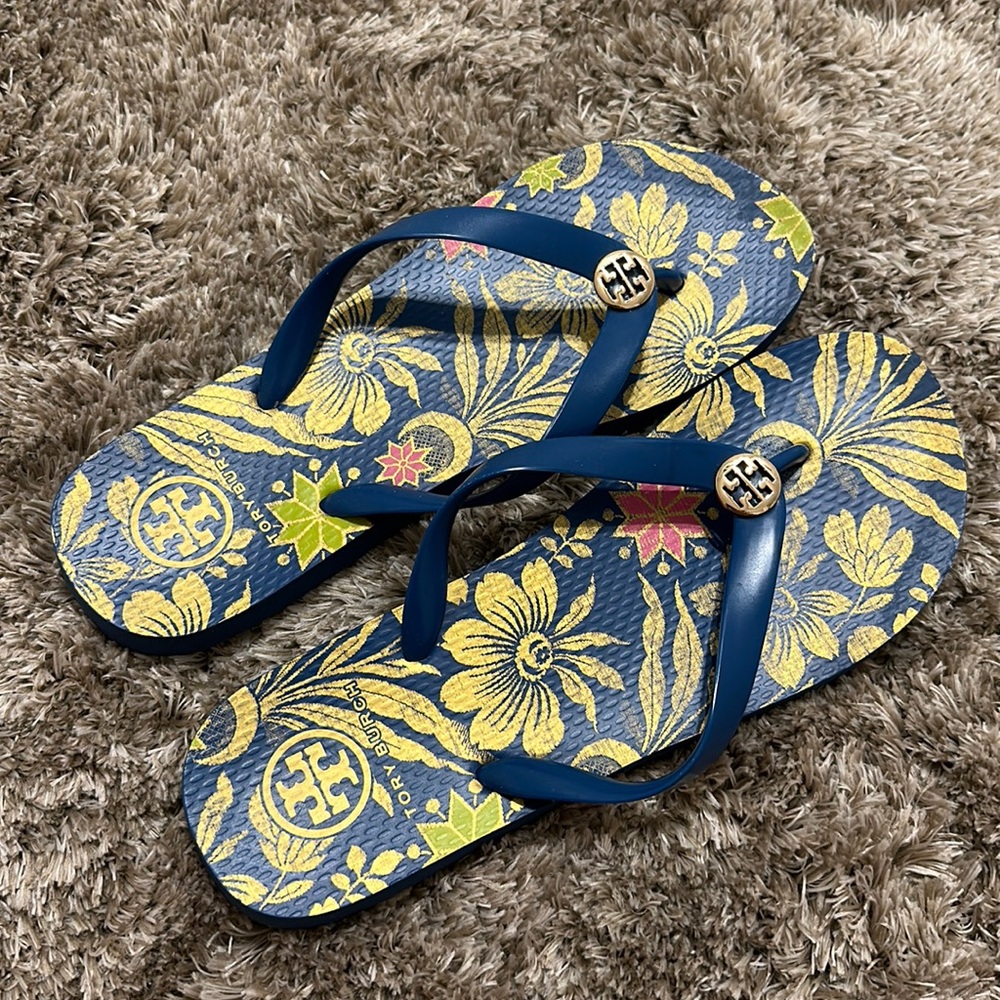 Tory Burch Sandals - Size 9